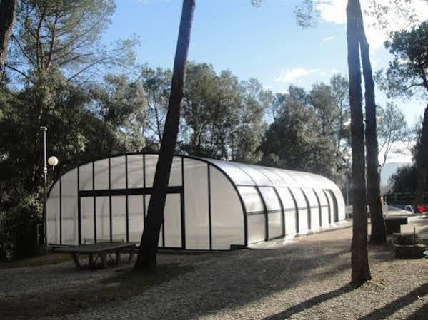 Camping Esponella Buitenkant foto