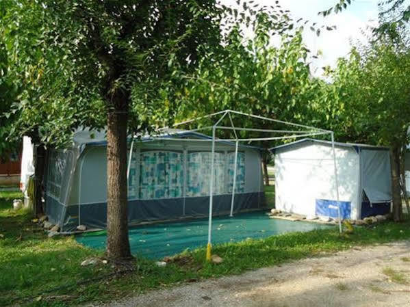 Camping Esponella Buitenkant foto